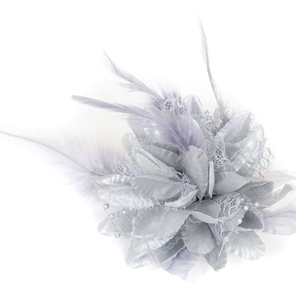 Di Bartelomeo Bloem met parels en veertjes zilver