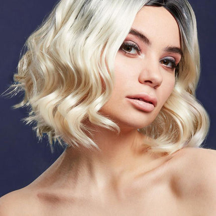 Fever Fever Kourtney Pruik Two Toned Blend Blond