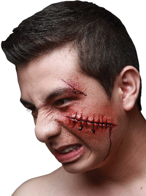 Ghoulish Fail Stitches Applicatie