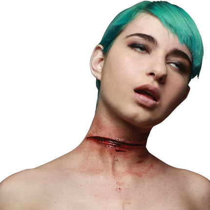 Ghoulish Slith Troat Applicatie