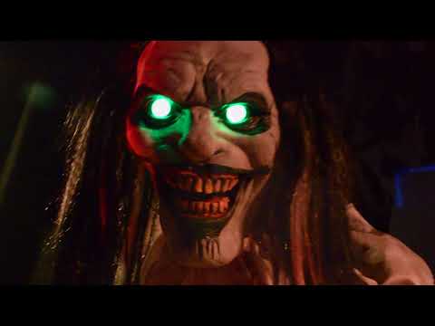 Sinistere clown 240 cm Halloween prop