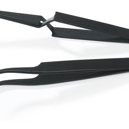 Star Look Zwarte gebogen wimperpincet